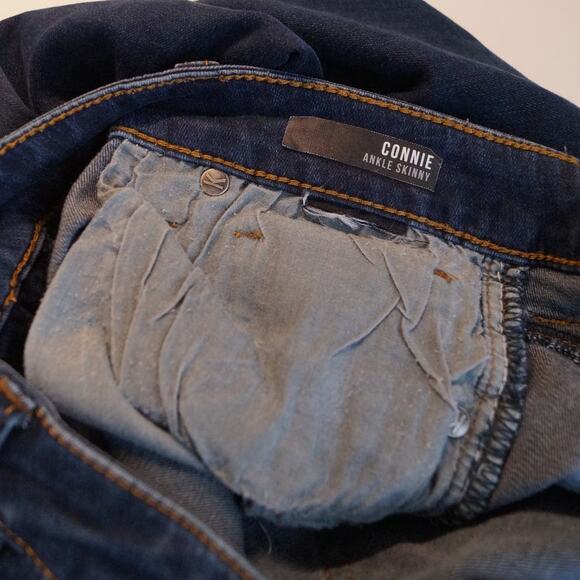Kut from the Kloth Connie‎ Ankle Skinny Dark Wash Staggered Raw Hem Mid Rise 4 - Picture 11 of 12